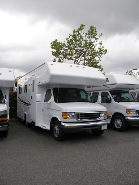 Comment entretenir un camping-car poids lourd  