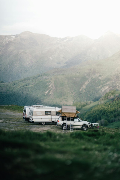 Comment réserver un box de gardiennage camping-car